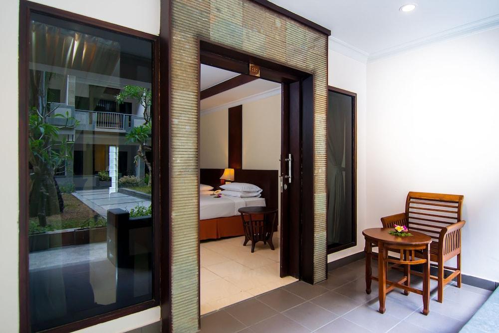 Champlung Mas Hotel Legian Eksteriør billede